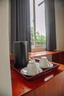 Ella Mountain Bliss - 1