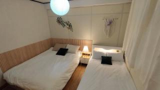 Ewha Sinchon 2rooms 4beds House - 2