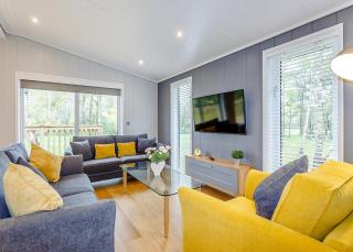 Elton Furze Retreats - 3