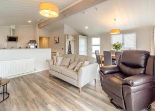 Haystax Holiday Lodges - 6