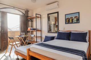 APART STUDIOS PONTAL - Aeroporto a 300 m - Praia 1,5 Km - Centro 2,5 Km - Cozinha Privativa - Mercado GBARBOSA e Padaria 450 m - Próx diversos Comércios a pé - Ar condic - Studios de 15 a 38 m2 Bem Equipados e Funcionais - Ideal Turismo e Trabalho - 8