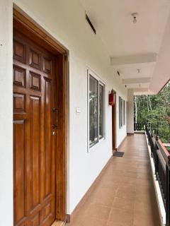 Greenhouse Homestay - 5