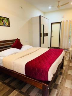 Greenhouse Homestay - 1