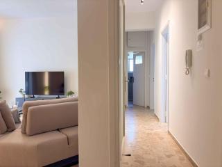 Cozy Flat near Glyfada Center - Athens - 2