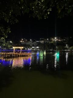 Casa aconchegante no caminho da fé, perto do lago - 9