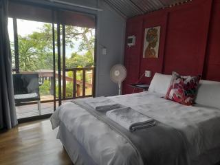 Entendeni Lodge SelfCatering - Inanda - 7