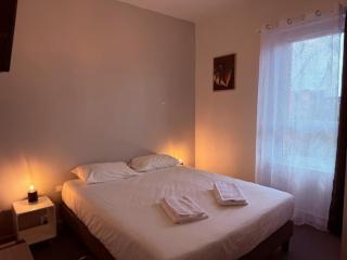 Brit Hotel L'Arrivée Guingamp - 6