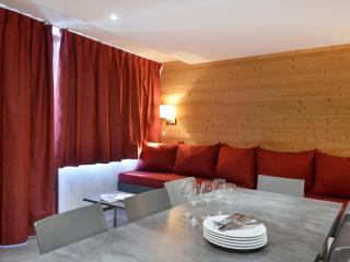 Appartement rénové | 7 pers | Confort | 3 pièces | Centre station | Balcon - FR-1-181-1937 - 1