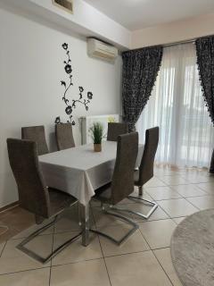 Apartament Modern & Spatios - La 2 minute de Mare - 7