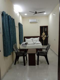 HOTEL RVS SQUARe - 0