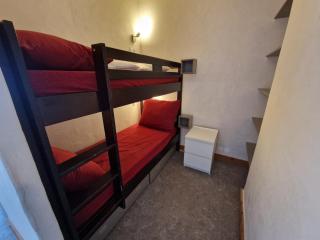 Studio chaleureux cabine · Accès pistes · Chiens admis - FR-1-181-2585 - 3