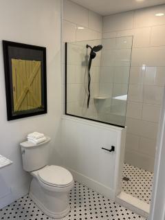 Hotel Thoroughbred - 3