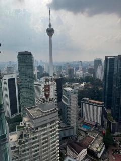 Sky suites klcc stay Comfortable - 1