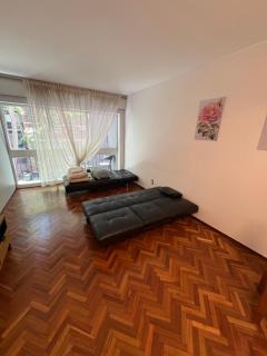 POCITOS - Amplio, Cómodo y Céntrico apartamento - 3