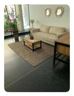 POCITOS - Amplio, Cómodo y Céntrico apartamento - 2