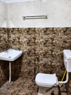 Dhavika stay eat n celebrate - 1