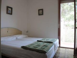 Family apartment steps from Pluto Beach - 6