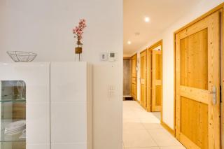 Grand Paradis B11 - Good location & parking - 2