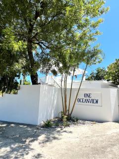 Hermosa villa frente al mar - 9