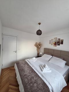 BMM LUX APARTMENT CENTAR - 2