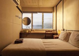 Just House - Rooms & Curios - 7