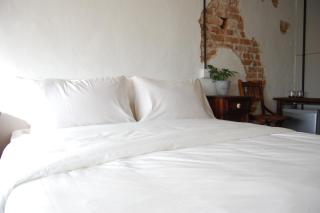 Just House - Rooms & Curios - 1