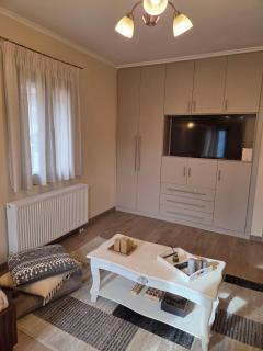 Metsovo Fireplace Retreat 2 - 4