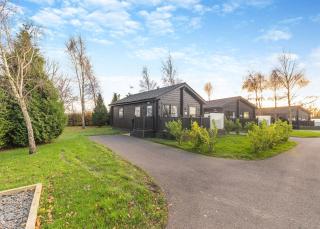 Snainton Luxury Lodges - 1