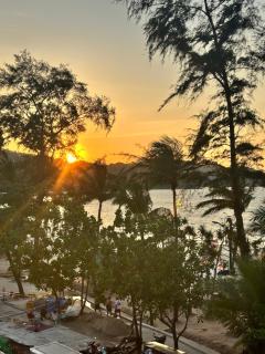 Sparta beachfront patong - 7