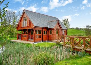 Anglesey Lakeside Lodges - 5
