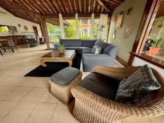 Casa de CINEMA 3 suites, 50m da Praia da Ferradura - 7