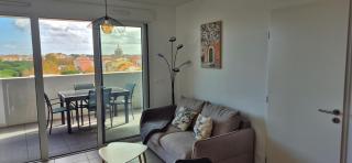 Iconic 652, T2 vue mer, bien équipé, centre port - 1