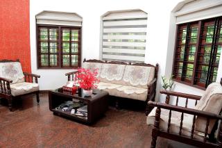 Sowparnika Home Stay - 0