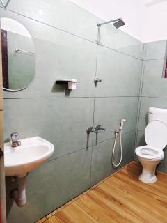 Harichandhanam Inn - Entire Flat, Ground Floor, 200m From East Nada Guruvayur - 3