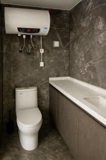 #42 Space Capsule 1-bdr - 1