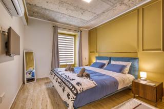 Michael's - 2 bedroom Apartment by Solea Holiday Homes - 8