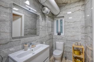 Michael's - 2 bedroom Apartment by Solea Holiday Homes - 5