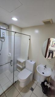 1 BR with Balcony with Netflix at Horizons 101 Cebu City - 6