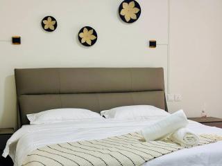 Santosha Beach Escape - 7