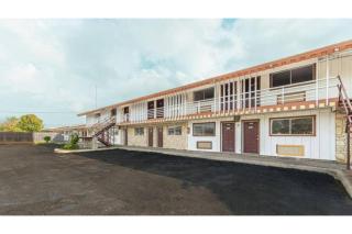 Cannon Inn By Capital O Gonzales Tx - 7