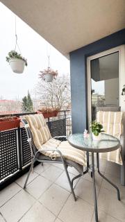 Modern Downtown Apartment Budapest - 7