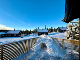 Cozy cabin on Sjusjølia by the trail network sauna - 9