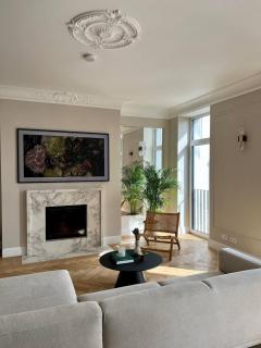 Luxury Design Apartment - 6