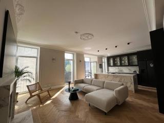 Luxury Design Apartment - 5