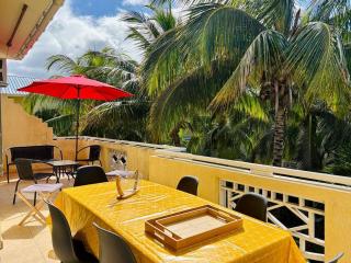 Beachside Holiday Escape Gem - 2