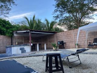 Beach House 3 bed, 2 bath, private pool, secure parking - 3