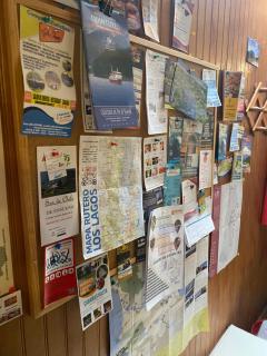 Habitación amplia con cama de dos plazas mas una cama individual y amplio baño exclusivo - 6