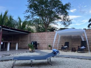 Beach House 3 bed, 2 bath, private pool, secure parking - 2