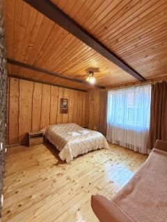 Гуцульська оселя - Jaremtsche - 1