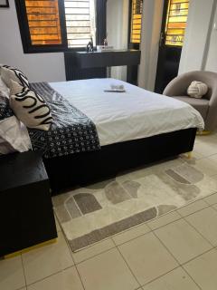 Mandys Guest House - 2